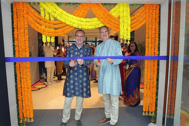 In frame: Eric Riegger, Chief Financial Officer- METRO AG and Guillaume Deruyter, Chief Customer & Merchandise Officer - METRO AG at the METRO Global Solution Center India, new Pune office inauguration. 
