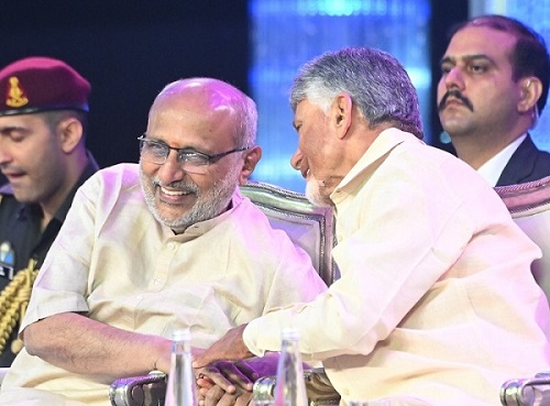 A candid moment between AP CM, Nara Chandrababu Naidu and Vice-President, Sri CP Radhakrishnan