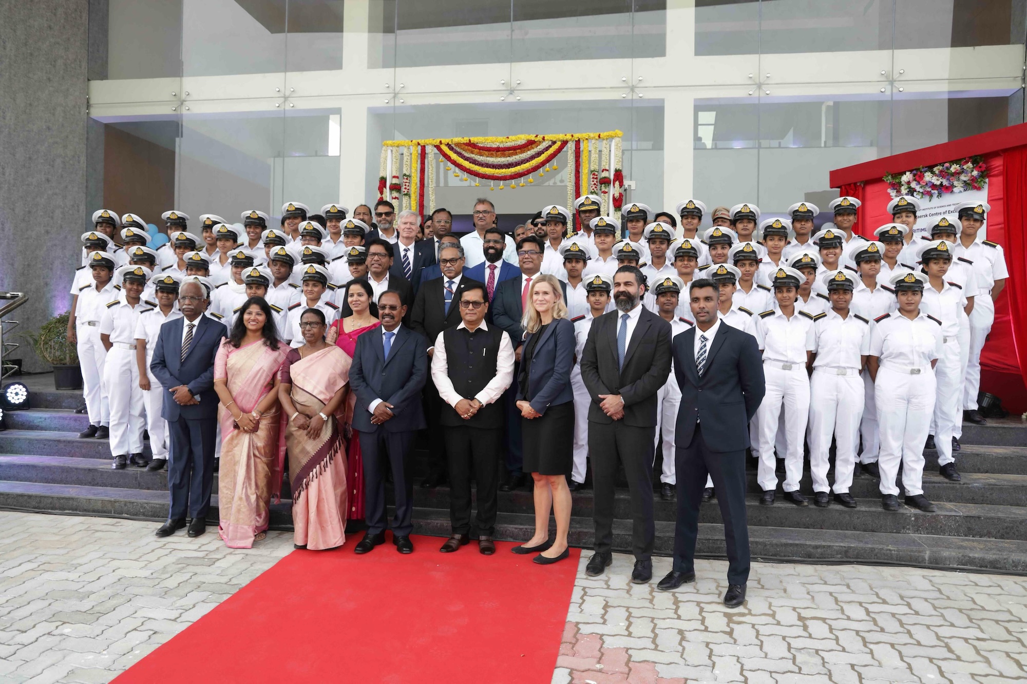 Union Minister Shri Sonowal inaugurates India's First Maritime Simulation Centre at AMET University